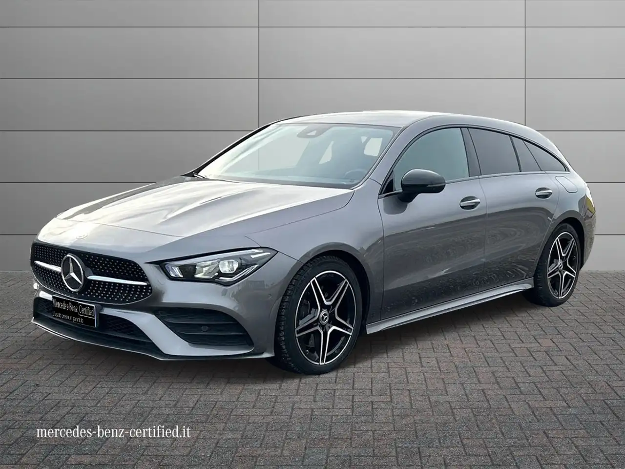 Mercedes-Benz CLA 200 CLA Shooting Brake 200 d Premium auto — photo 1 of 15