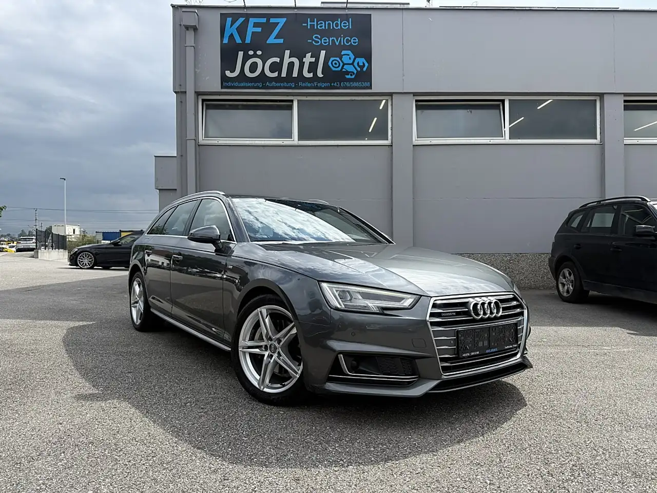 Audi A4 Avant 2,0 TDI quattro S-line Sport S-tronic — photo 1 of 15