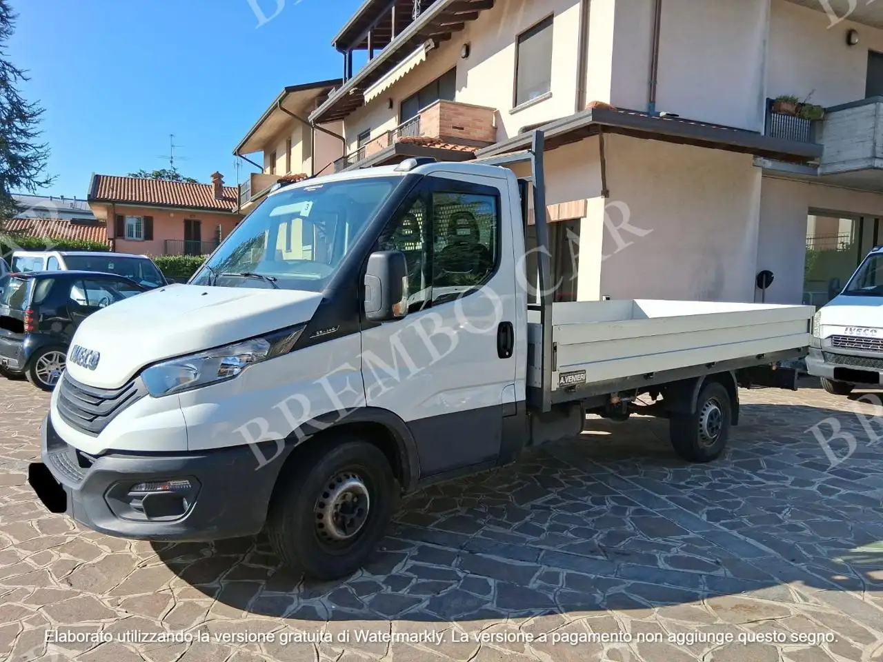 Iveco Daily 35S14 2.3 HPT PLM Cabinato — photo 1 of 8