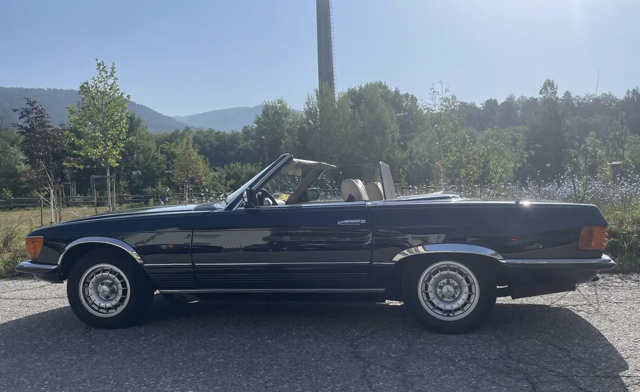 Mercedes-Benz SL 280 — photo 1 of 8