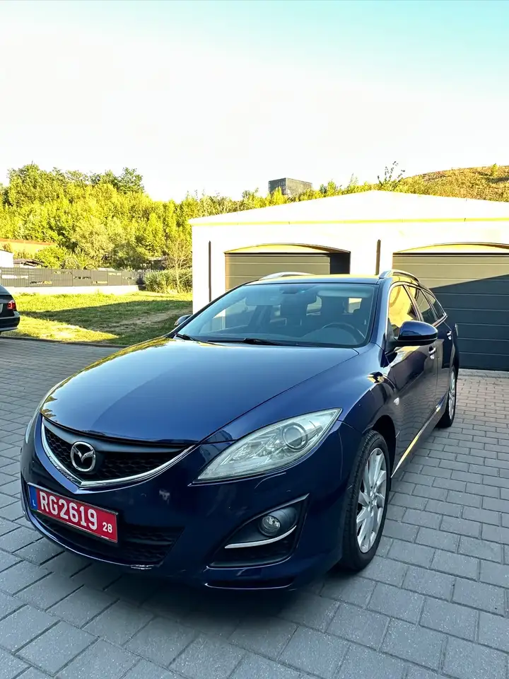 Mazda 6 Sport Kombi 2.0 MZR DISI Edition — photo 1 of 13