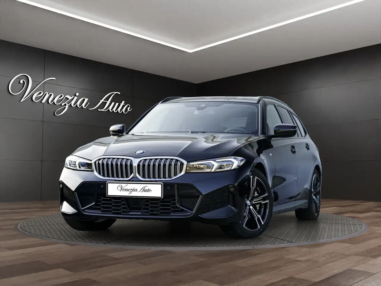 BMW 330 330d M Sport 286cv xDrive Gancio Tetto Panoramico ACC Navi Keyless 360 Sedili riscaldati — photo 1 of 15