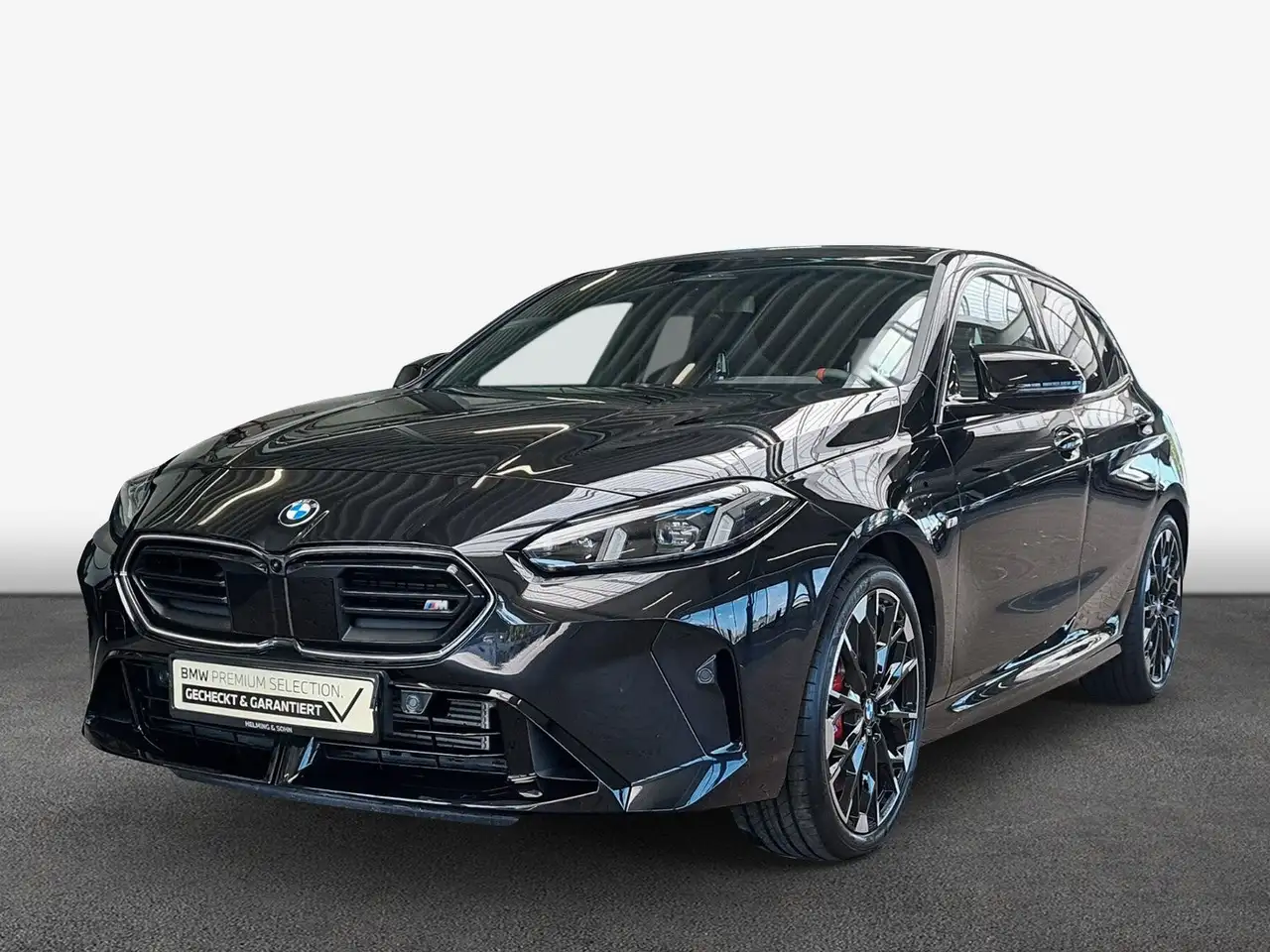 BMW 135 M135 xDrive Hatch Head-Up Pano HK HiFi Memory Shz. — photo 1 of 15