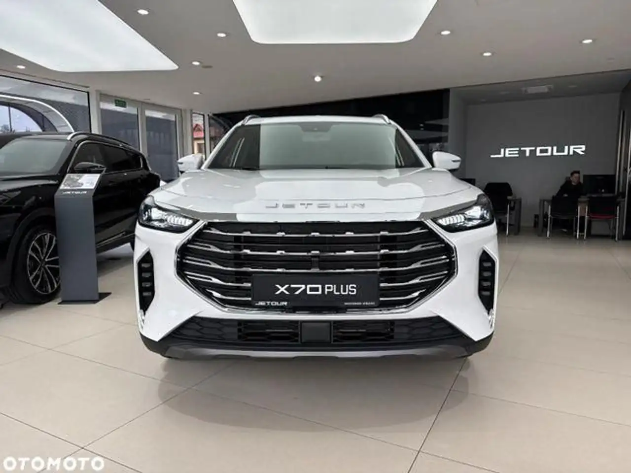 Jetour Sonstige X70 Plus 1.6T 7DCT 115 kW (156 PS), Automatik 1. — photo 1 of 10