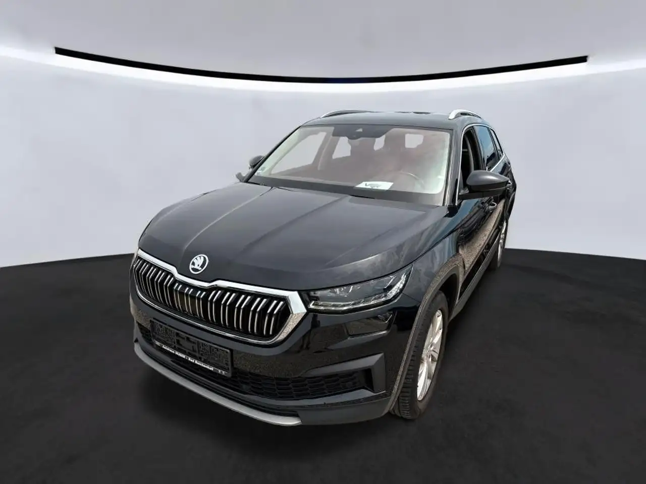 Skoda Kodiaq Style 2.0TDI DSG Navi SHZ ACC LED PDC — photo 1 of 7