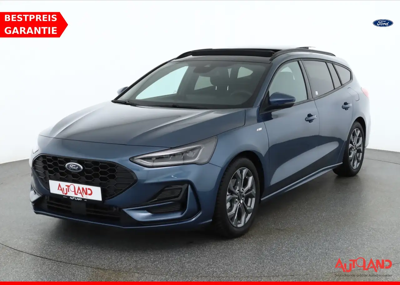 Ford Focus Turnier 1.0 EB ST-Line X LED Panorama AHK — photo 1 of 29