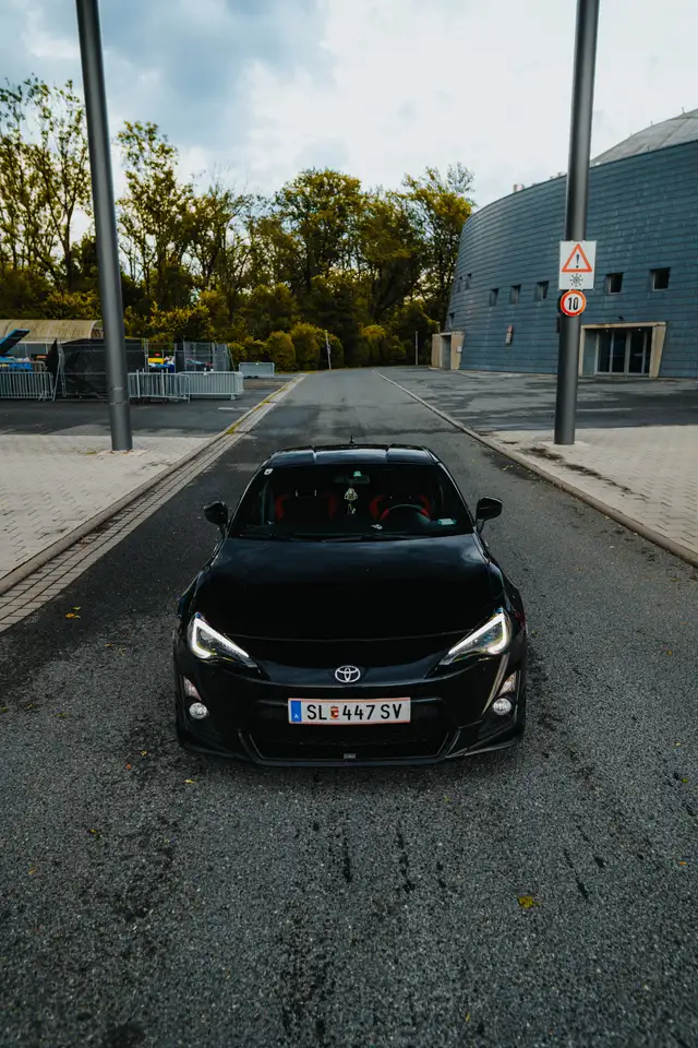 Toyota GT86 2,0 Boxer D4-S — photo 1 of 11
