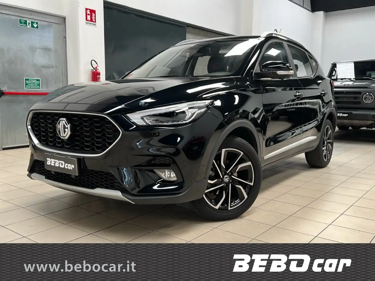 MG ZS 1.5 VTi-Tech Luxury — photo 1 of 24
