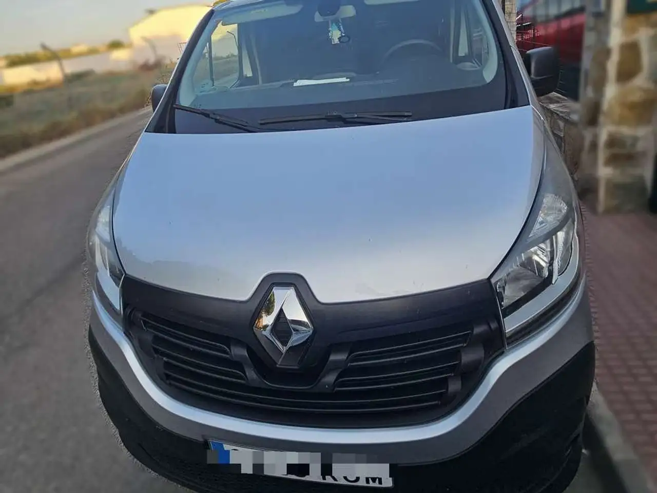 Renault Trafic Furgón 29 L2H1 dCi 88kW (120CV) Euro 6 — photo 1 of 13