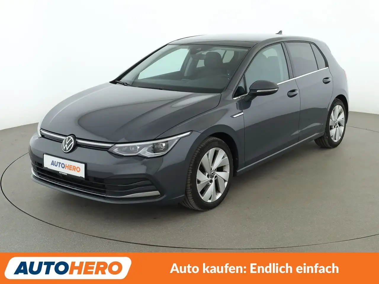 Volkswagen Golf 2.0 TDI Style Aut.*NAVI*LED*CAM*ACC*SHZ*ALU* — photo 1 of 28