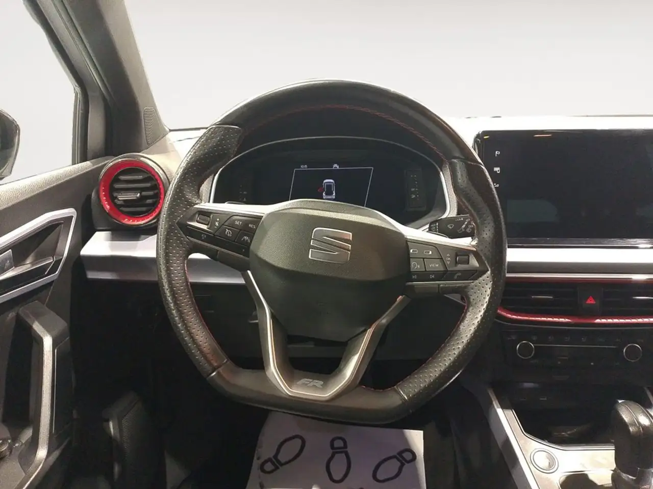2024 SEAT Arona 1.5 TSI S&S FR DSG7 XM 150, photograph 7