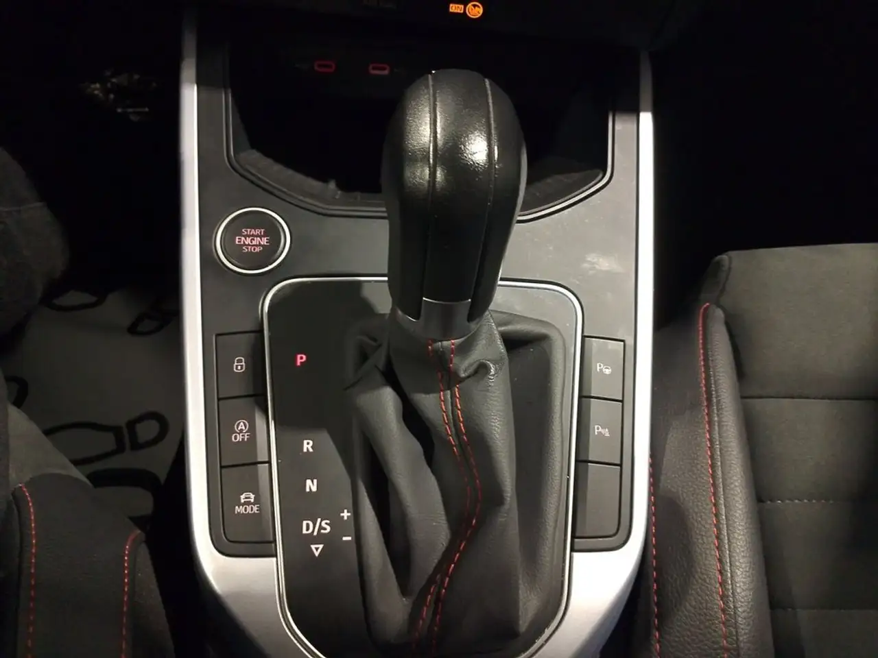 2024 SEAT Arona 1.5 TSI S&S FR DSG7 XM 150, photograph 12