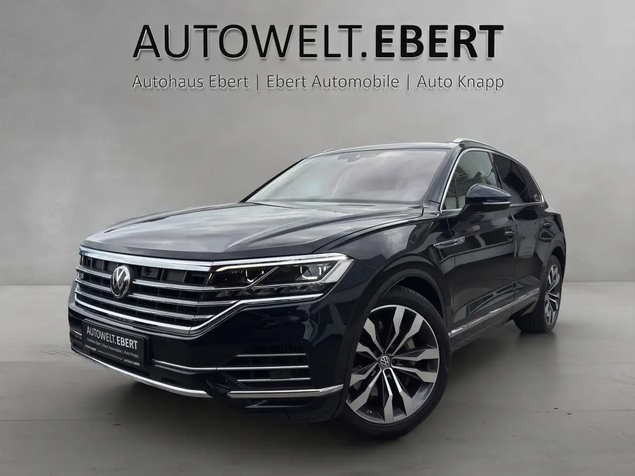 Volkswagen Touareg 4.0 V8 TDI Atmosphere/PANO/AHK/ACC/CAM/ — photo 1 of 20