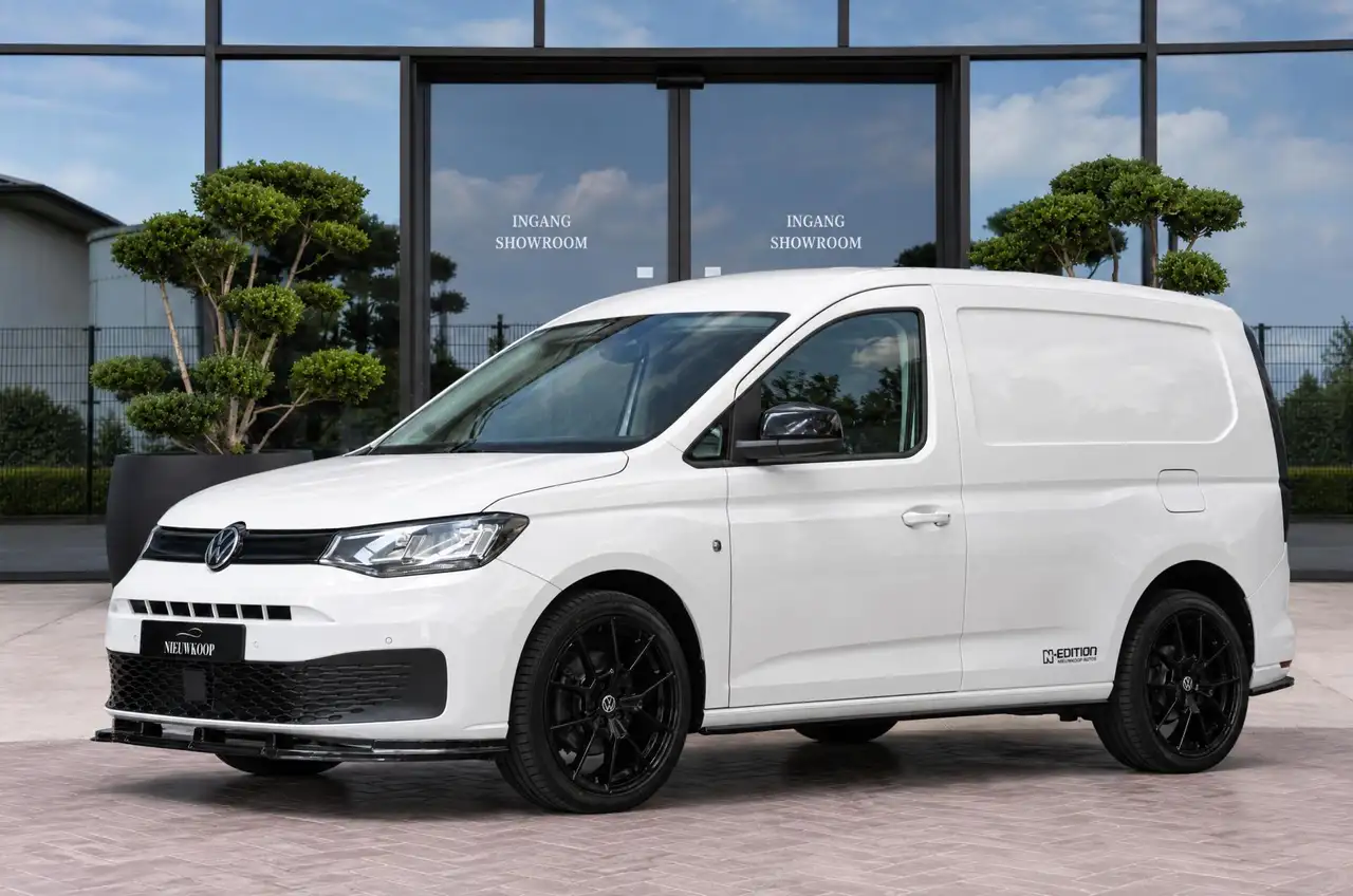 Volkswagen Caddy Cargo 1.5 TSI N-EDITION | CRUISE | CARPLAY — photo 1 of 31