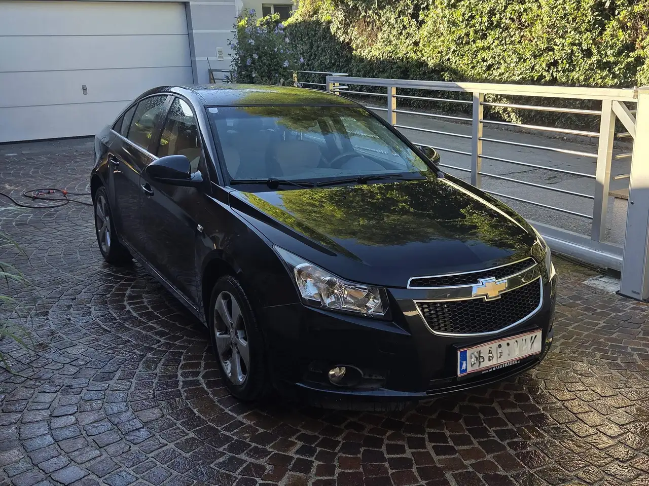 Chevrolet Cruze Cruze 1,8 16V LT — photo 1 of 21
