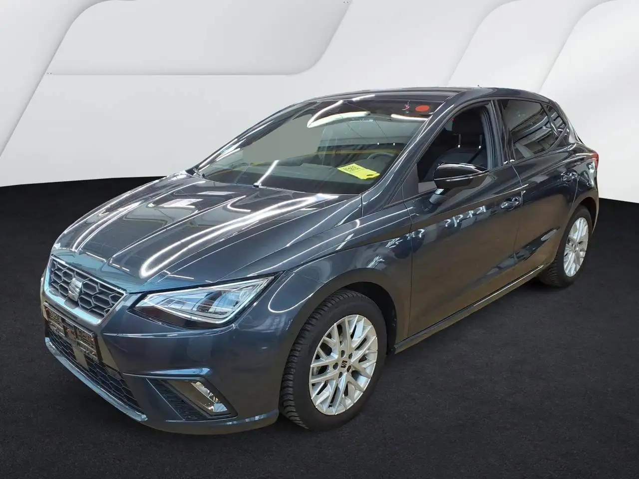 SEAT Ibiza FR 1.0 TSI DSG - LM LED Vision Plus Navi ACC SHZ K — photo 1 of 4