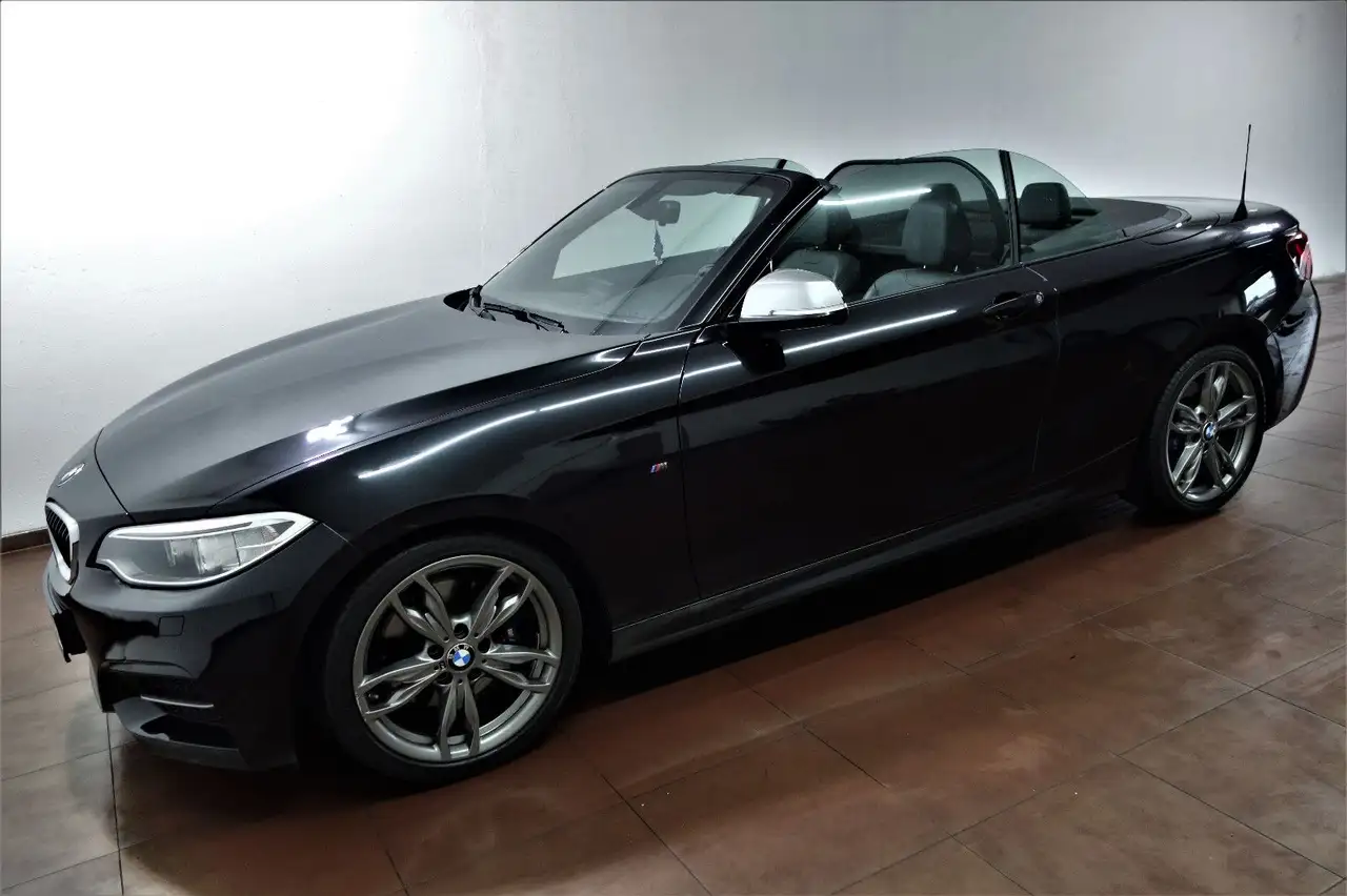 BMW 235 i Cabrio Leder/Xenon/Navi/Klimaauto/18-Zoll — photo 1 of 23