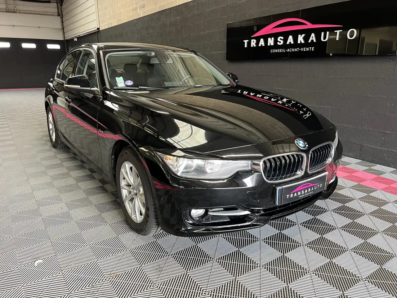 BMW 320 RIE 320i F30 2.0 184 CV Sport — photo 1 of 40