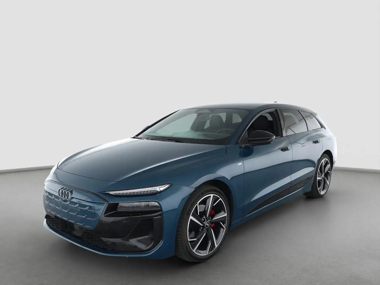 Audi A6 e-tron Avant S-Line B&O 21" Matrix AHK St.Heiz HuD Memory — photo 1 of 11