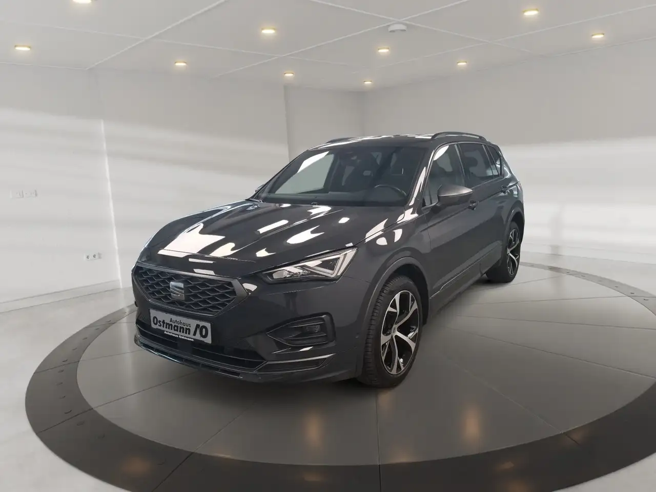 SEAT Tarraco 2.0 TDI FR 4xSHZ ACC AHK AUT Alcant. LED — photo 1 of 27