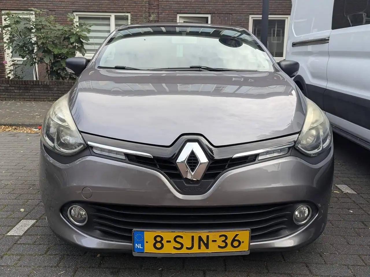Renault Clio Clio 0.9 TCe Dynamique — photo 1 of 20