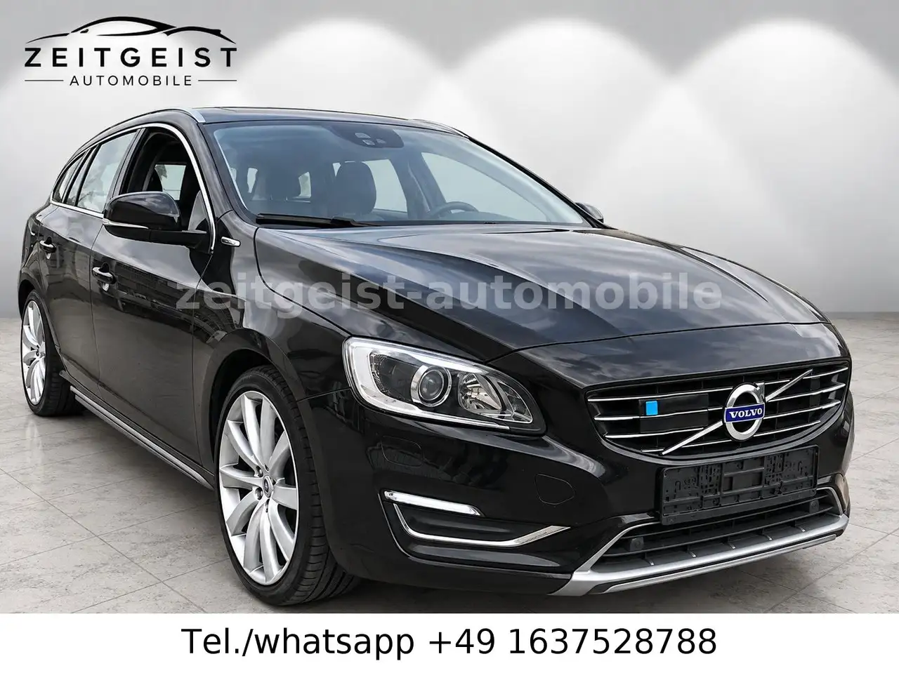 Volvo V60 D5 Hybrid AWD*R-Design*TÜV&Service NEU* — photo 1 of 13