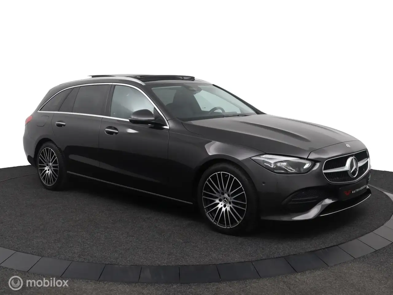 Mercedes-Benz C 180 Estate Luxury Line | Trekhaak | Pano | Adapt. Crui — photo 1 of 40