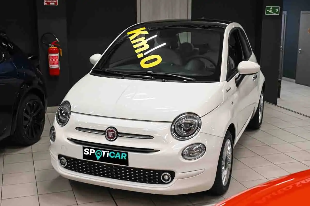 Fiat 500 1.0 hybrid Dolcevita 70cv — photo 1 of 15