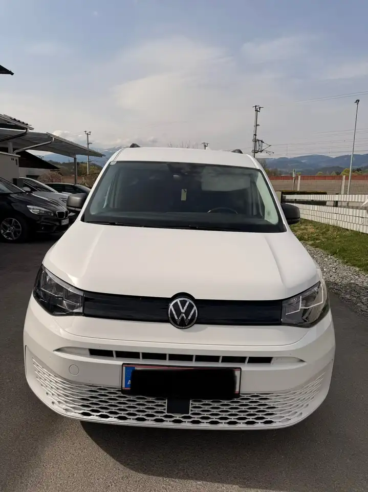Volkswagen Caddy Caddy Kombi 2,0 TDI — photo 1 of 15