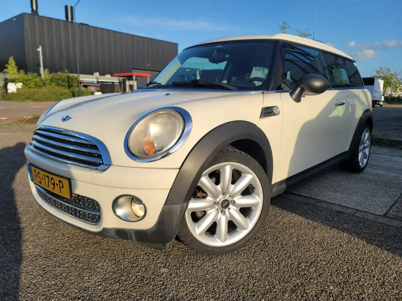 MINI One Clubman 1.6 AIRCO|APK|NAP|CRUISE|17"|2012 — photo 1 of 21