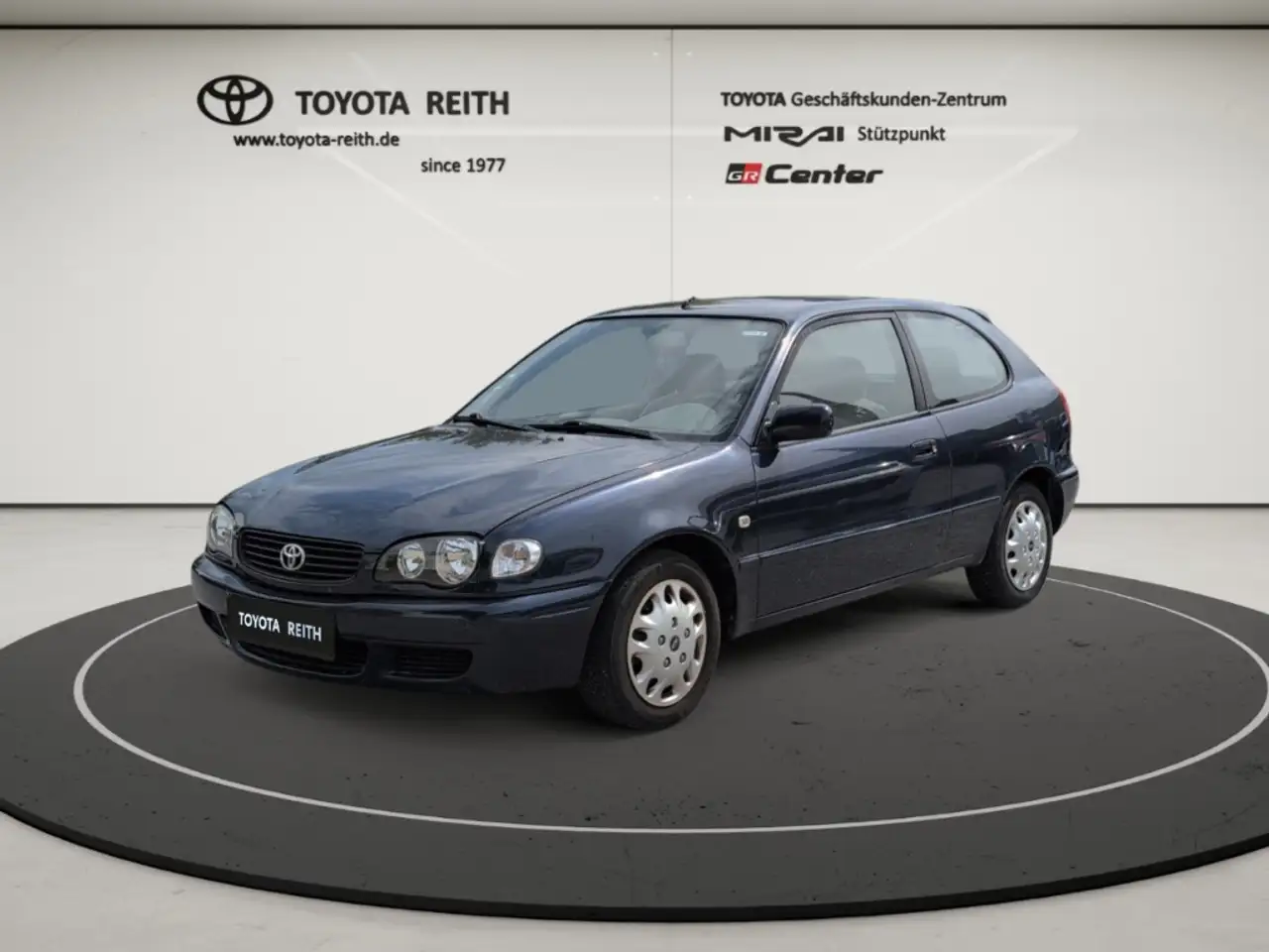 Toyota Corolla 1.4 Linea Terra Compact Sportsitze el.SP Spieg. be — photo 1 of 16