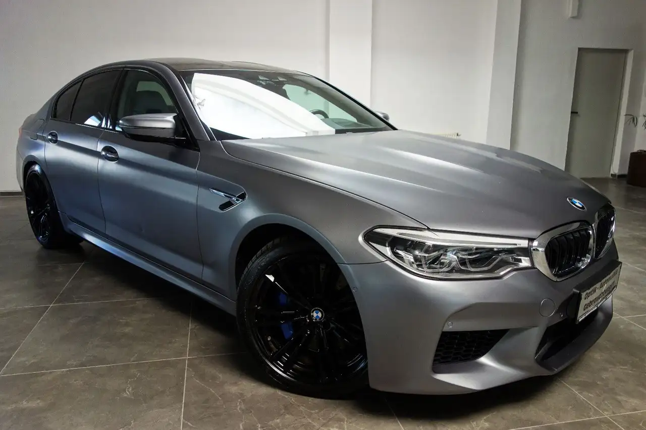 BMW M5 Limousine Performance Carbon/HUD/360°/SoftClo — photo 1 of 27