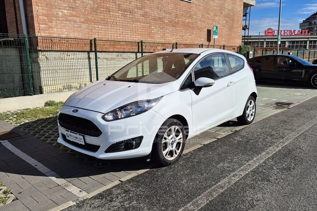 Ford Fiesta Fiesta Plus 1.4 3 porte Bz.- GPL — photo 1 of 15