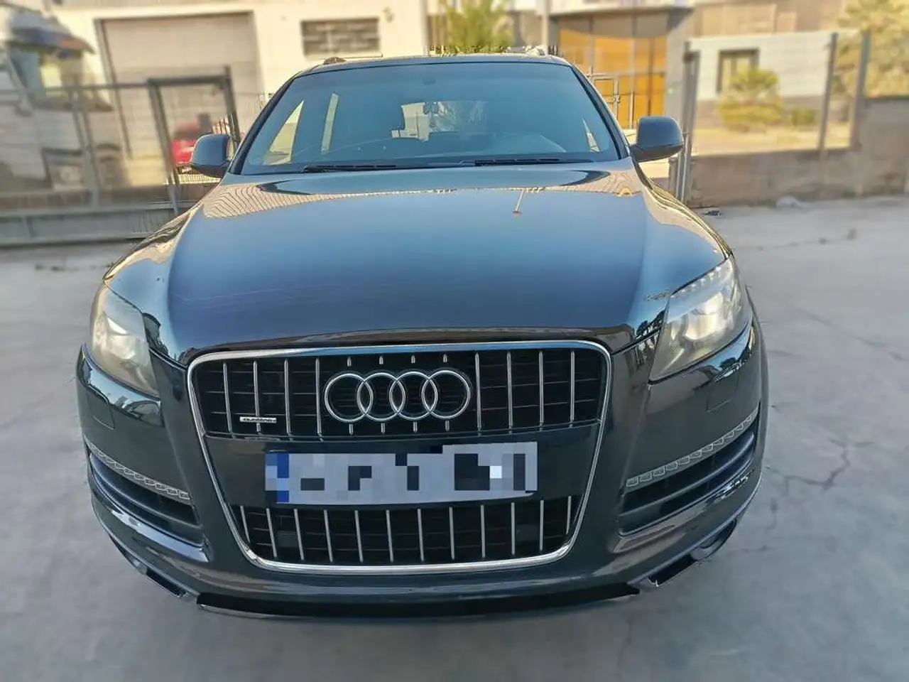 Audi Q7 3.0 TDI 245cv quattro tiptron Attraction — photo 1 of 18