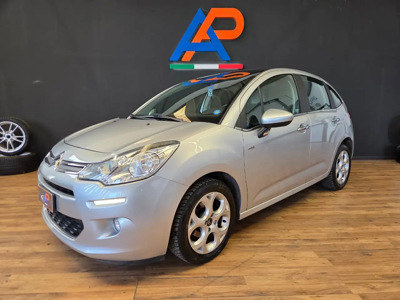 Citroen C3 1.4 hdi Exclusive 70cv FL — photo 1 of 15