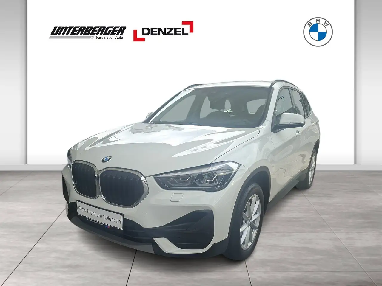 BMW X1 sDrive16d (F48) Advantage Head-Up DAB LED — photo 1 of 12