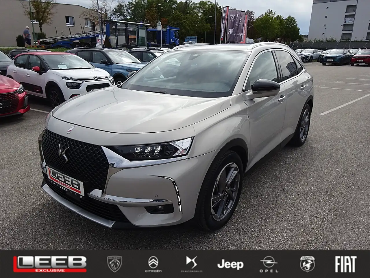 DS Automobiles DS 7 Crossback DS7 Crossback E-Tense 300 PHEV EAT8 4x4 Be Chic... — photo 1 of 22