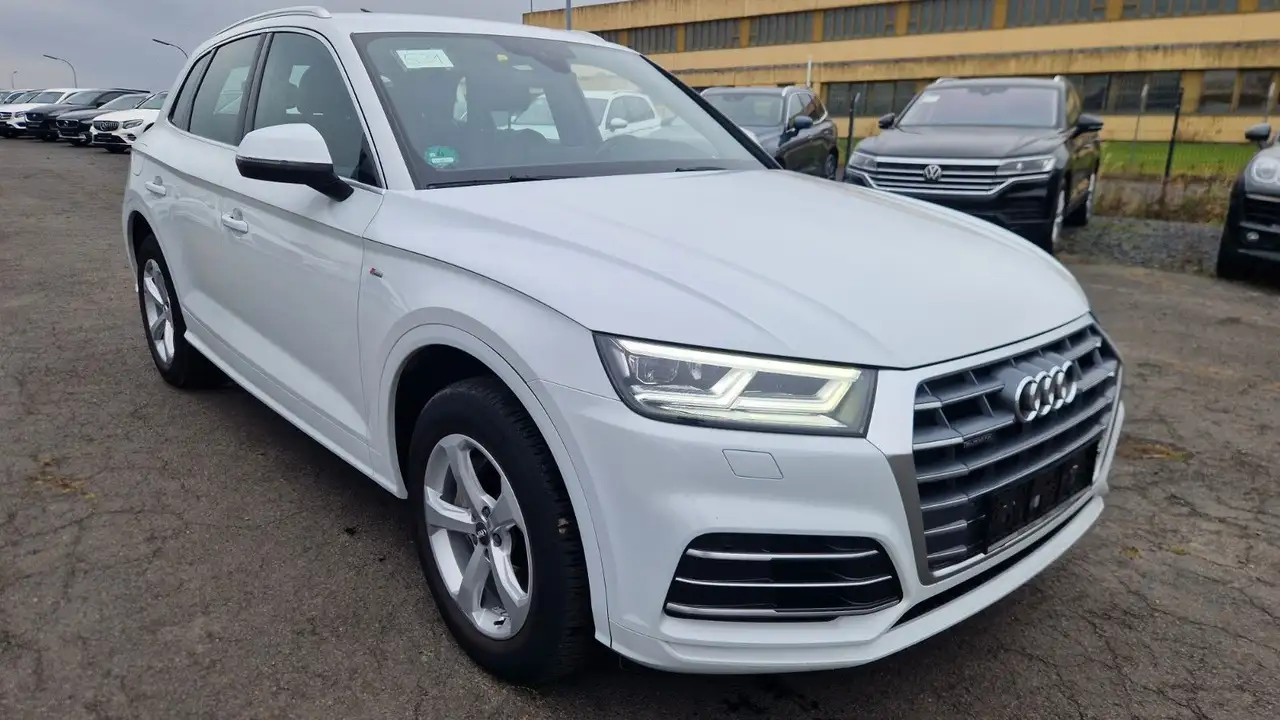Audi Q5 Quattro 1.Hand 3x S Line Digital Matrix Kamera — photo 1 of 14
