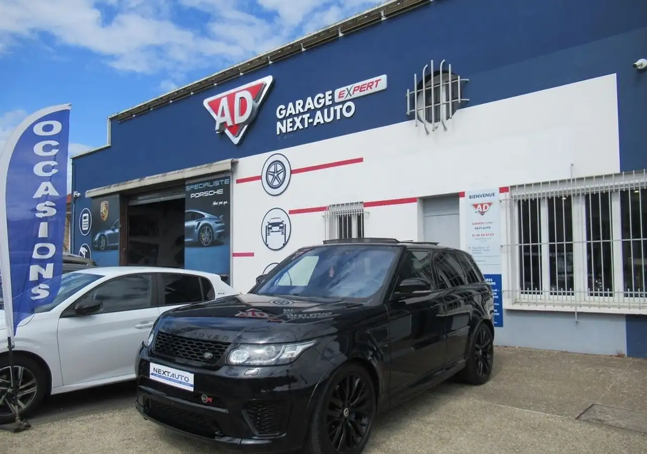 Land Rover Range Rover Sport 5.0 V8 SUPERCHARGED 550CH SVR MARK V — photo 1 of 40