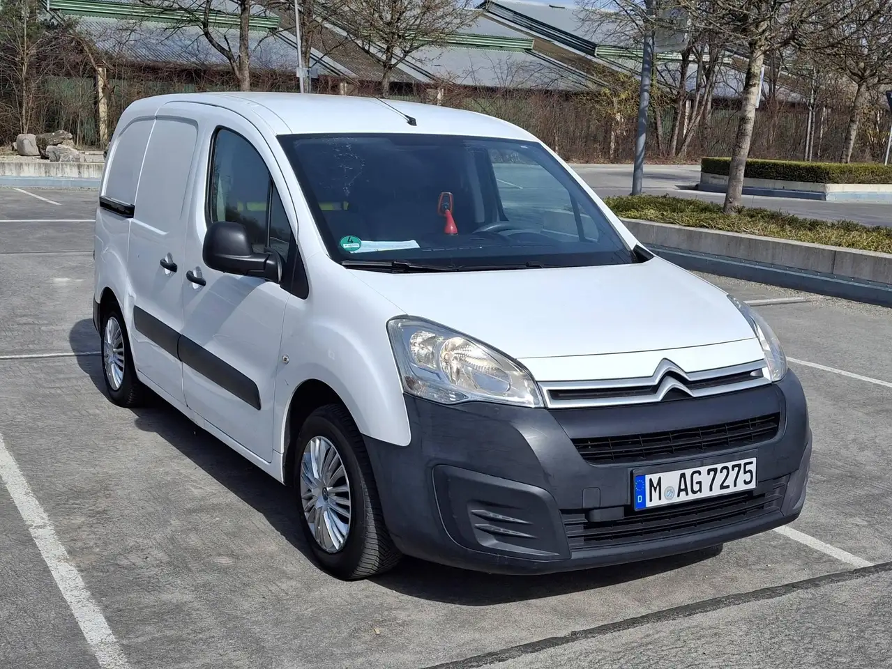 Citroen Berlingo Berlingo L1 1.6 e-HDi 75 FAP Niveau B — photo 1 of 8