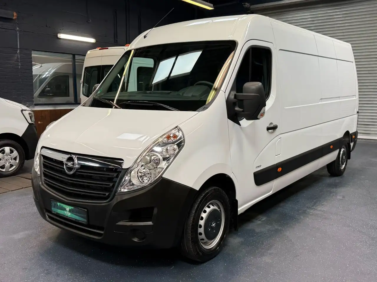 Opel Movano Kasten L3H2 Klima Tempomat R-CAM 1.Hand — photo 1 of 24