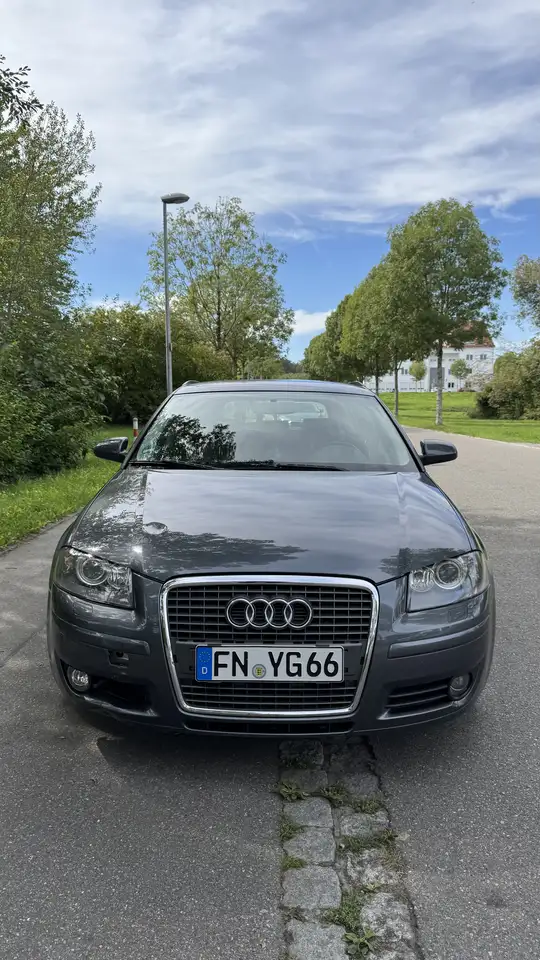 Audi A3 Audi A3 8P Sportback 1.9 TDI 105 PS | TÜV 02/2027 — photo 1 of 18
