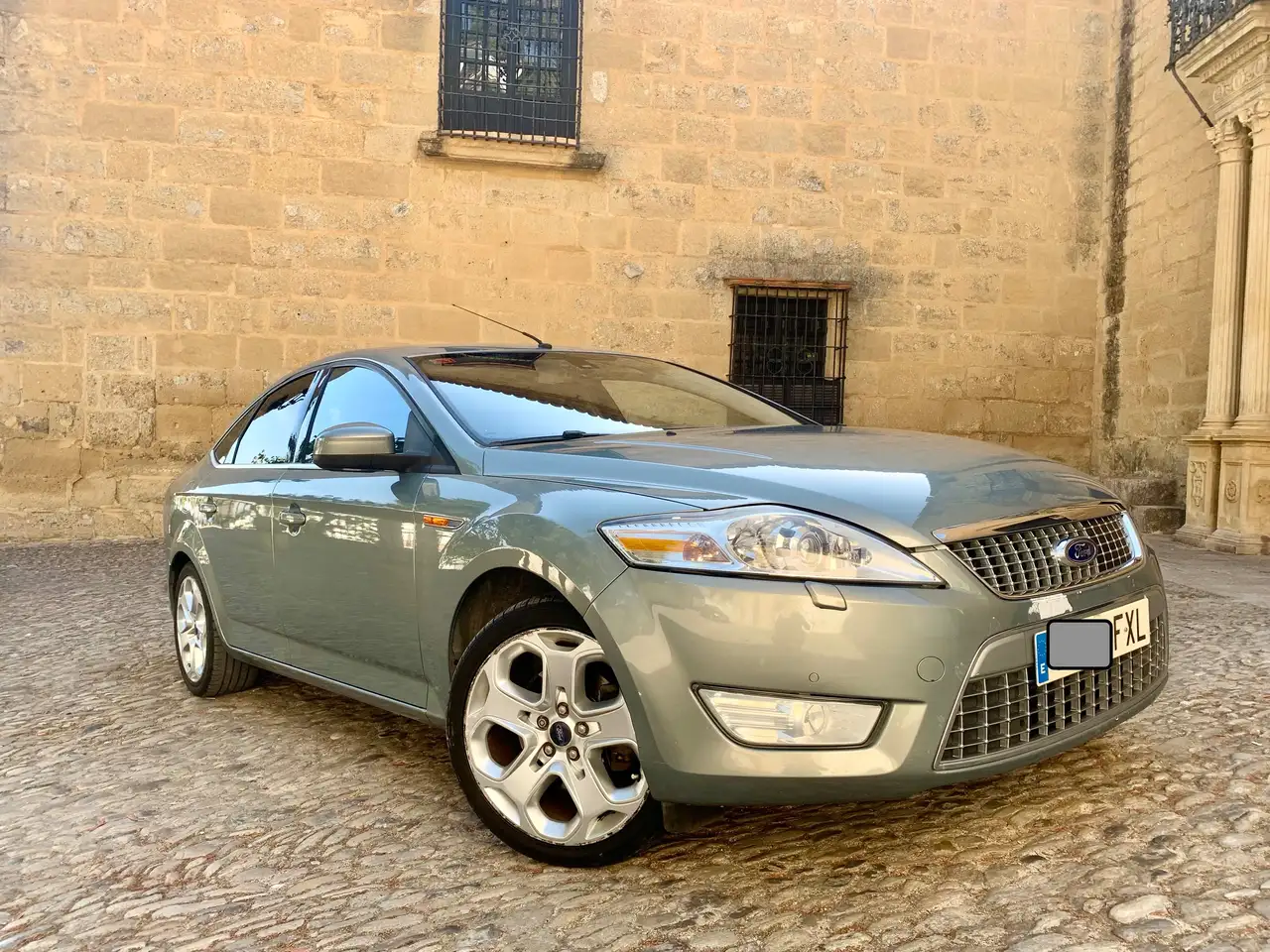 Ford Mondeo Mondeo 2.0TDCi Titanium X Titanium X — photo 1 of 15