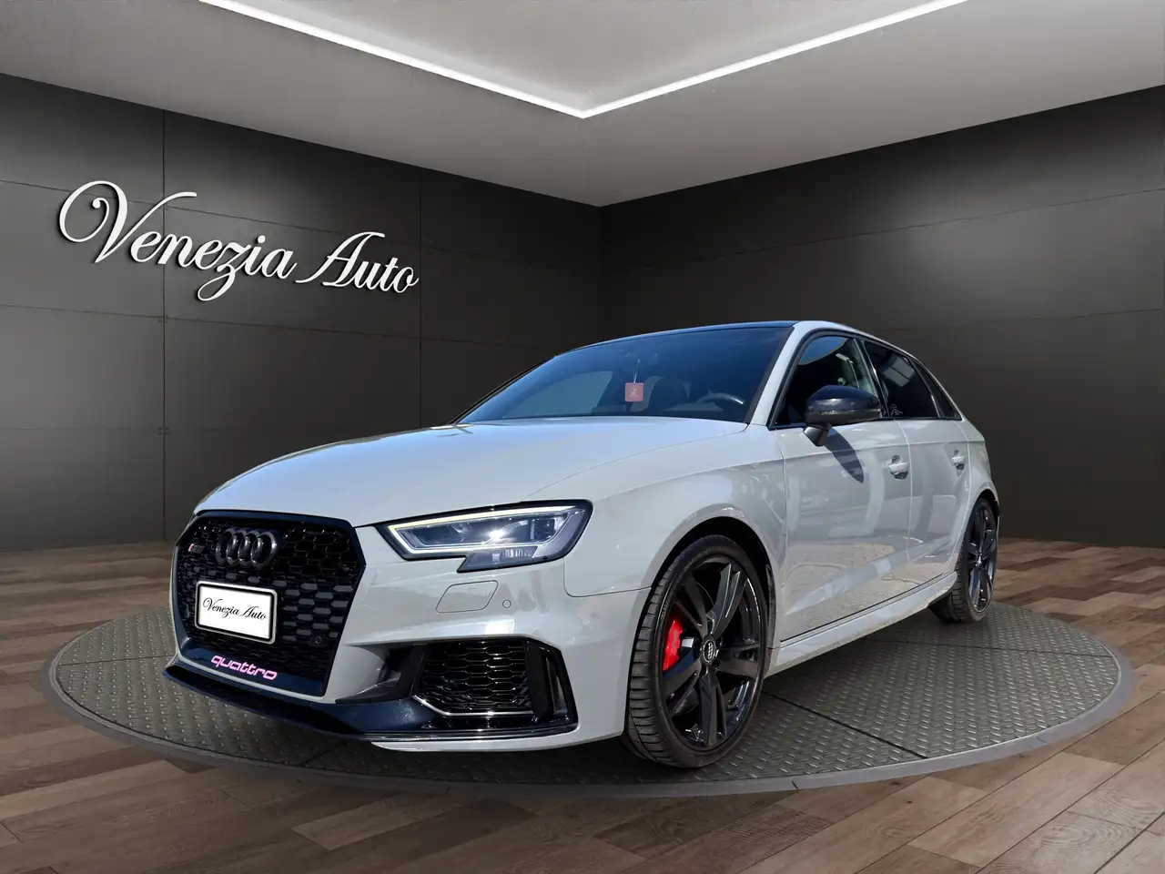 Audi RS3 RS 3 Sportback 2.5 TFSI 400cv 4x4 + Tetto + Navi + Pelle — photo 1 of 11