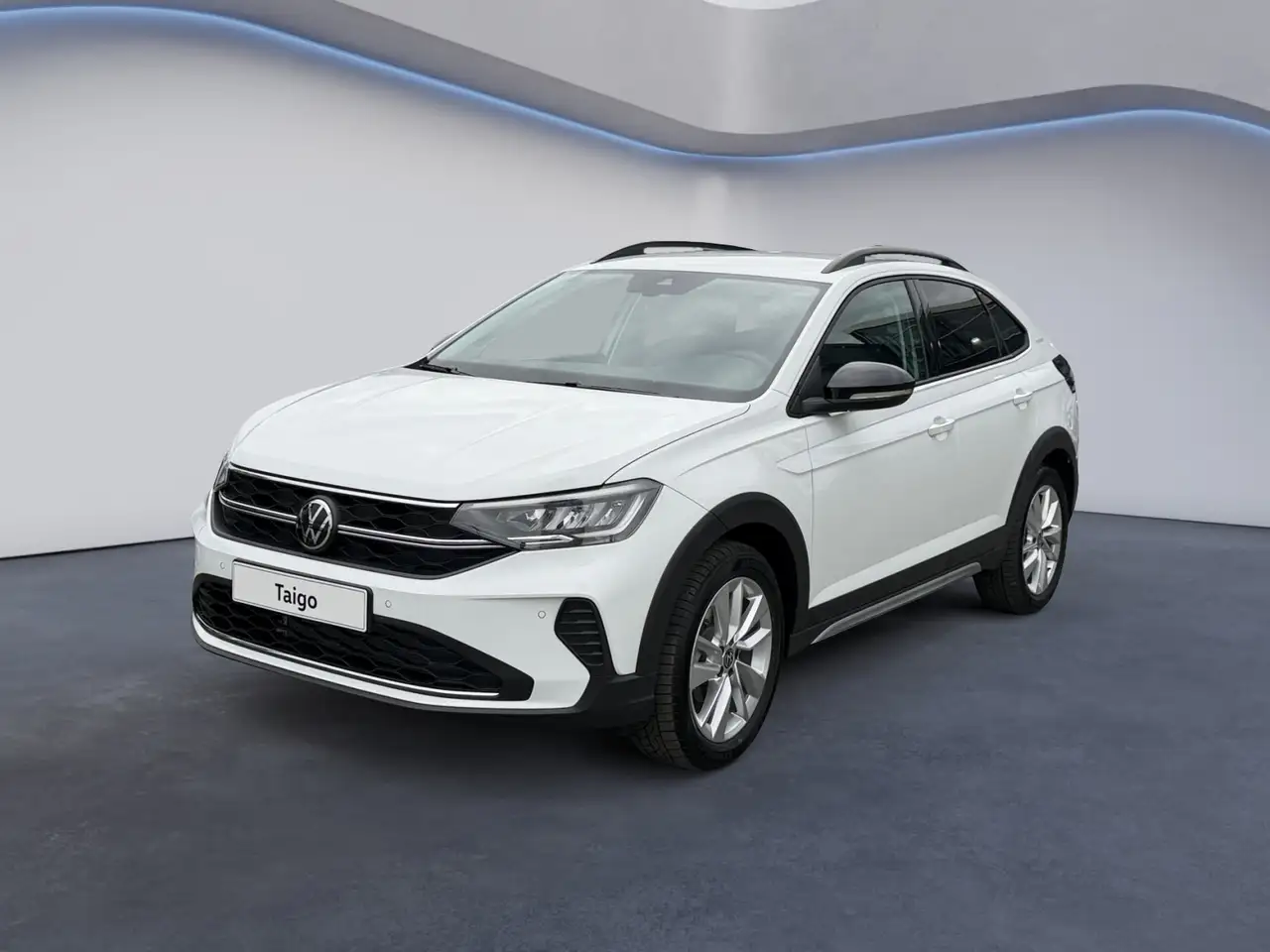 Volkswagen Taigo 1.5 TSI OPF DSG Energy — photo 1 of 14
