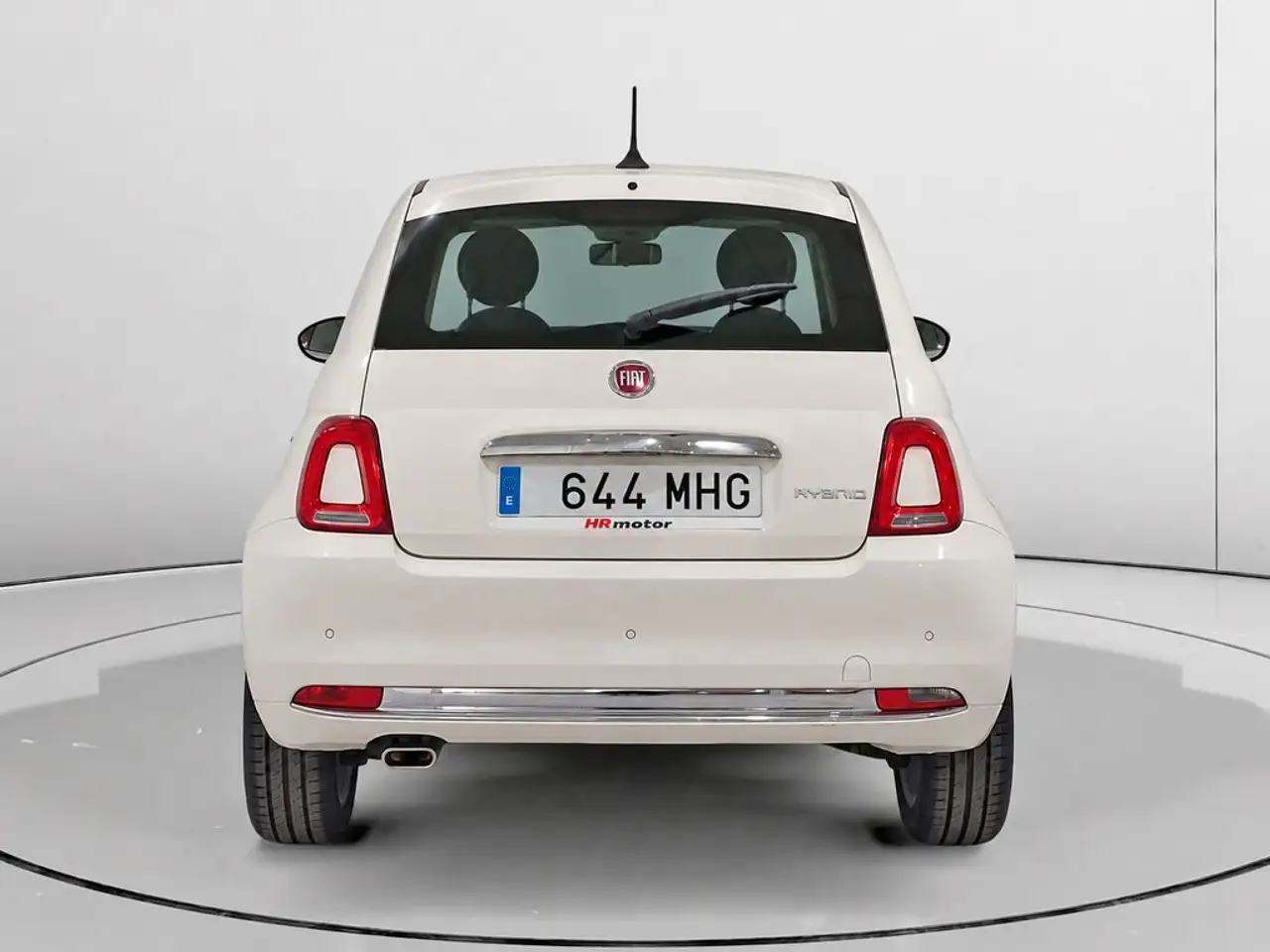 2023 Fiat 500 1.0 Hybrid Dolcevita 52kW, photograph 4
