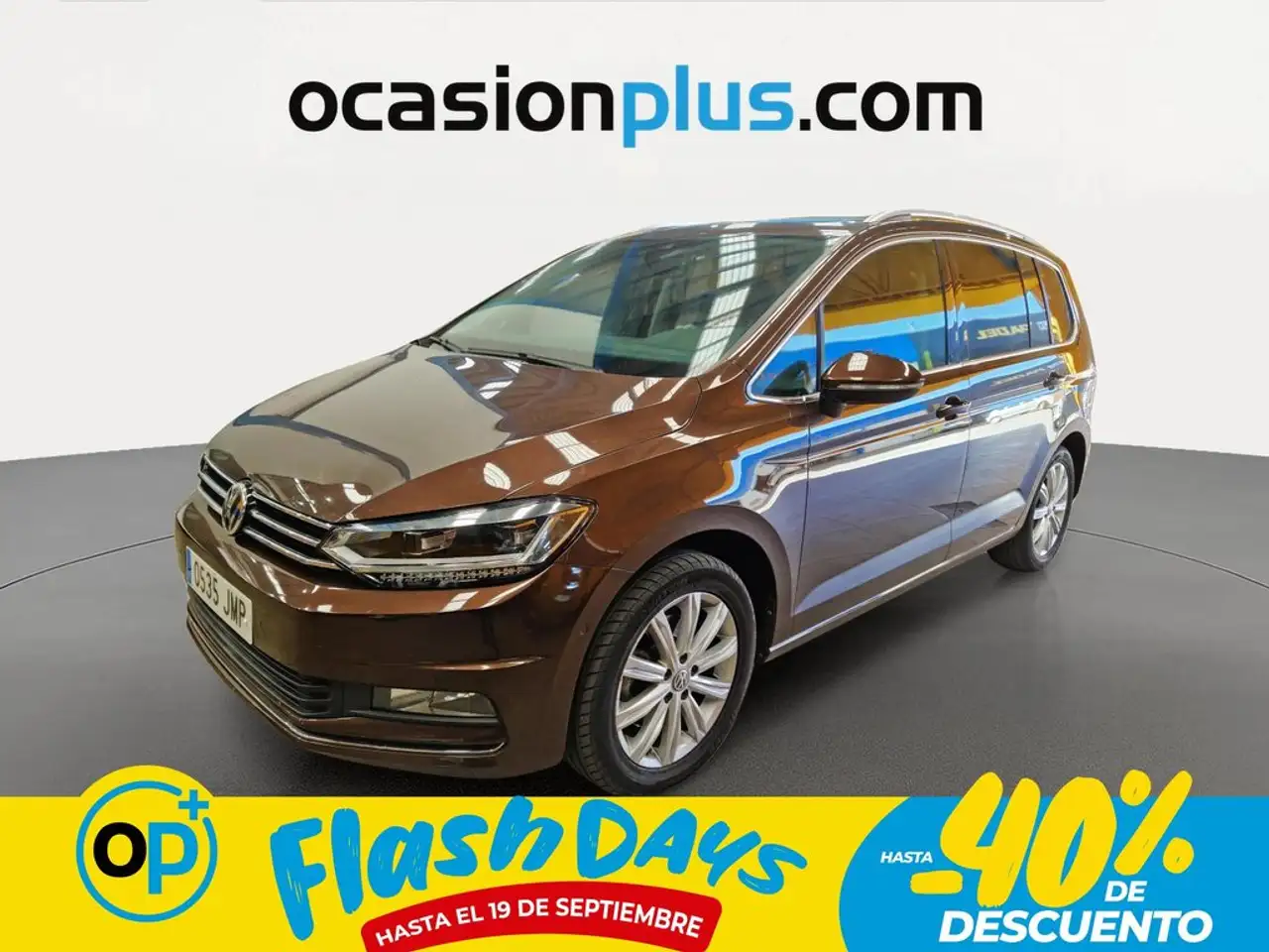 Volkswagen Touran 1.6TDI CR BMT Sport DSG 81kW — photo 1 of 10