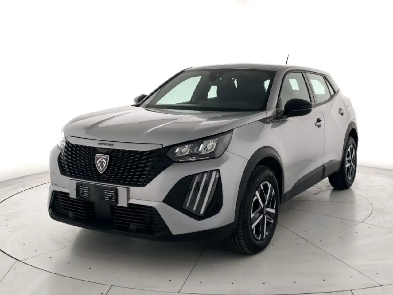 Peugeot 2008 1.2 hybrid Style 145cv e-dcs6 — photo 1 of 15