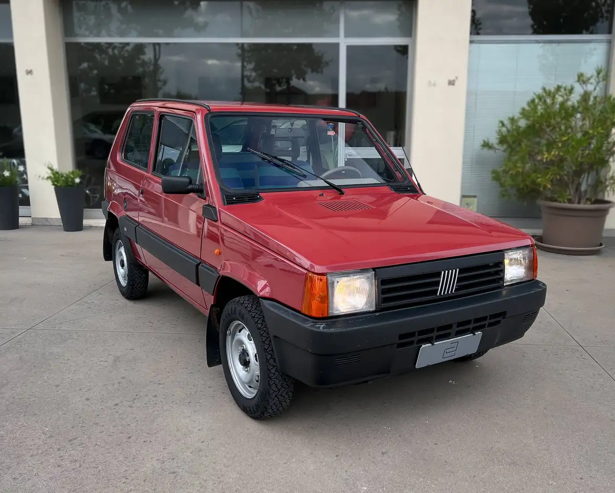 Fiat Panda 4x4 Targa Oro — photo 1 of 15