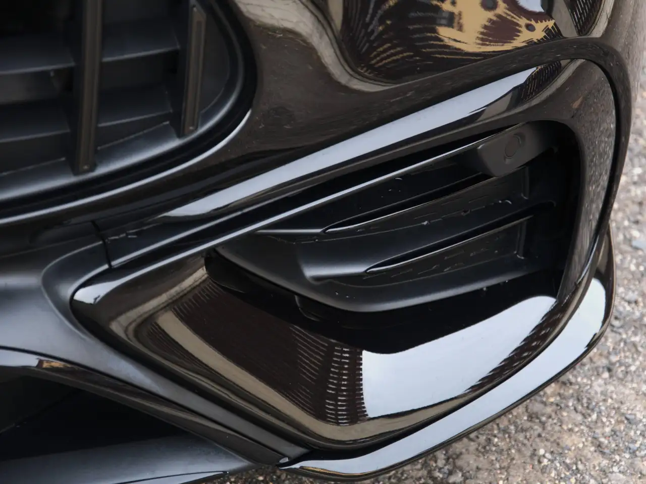 2025 Mercedes-Benz CLE 53 AMG Mercedes-AMG CLE 53 4MATIC AMG SPEEDSHIFT TCT 9G, photograph 5